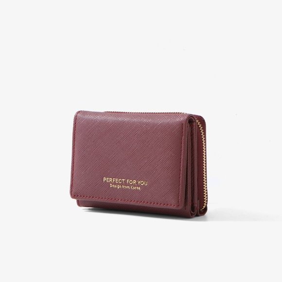 Minimalist Contemporary Small Wallet for Women - Picture 13 of 16